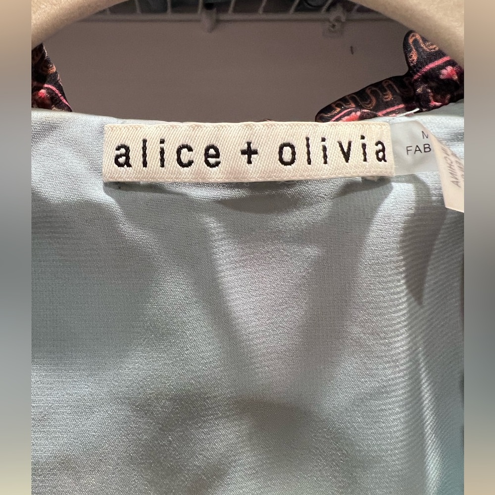 ALICE AND OLIVIA FLOWY FLOWER DRESS MINI LENGTH/ABOVE KNEE - Picture 3 of 12